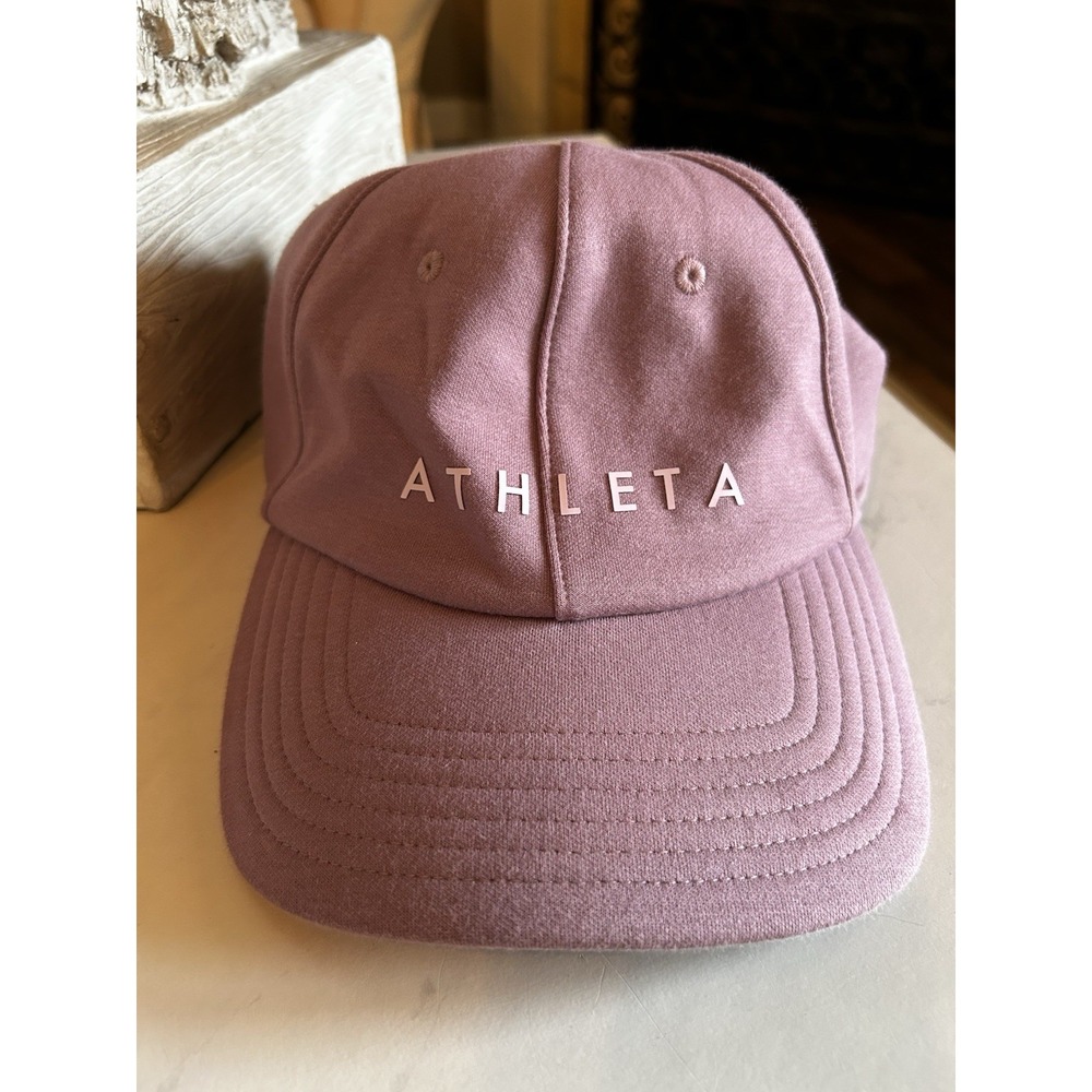 Women's Athleta Triumph Kinetic Dark Sugarplum Mauve Adjustable Cap